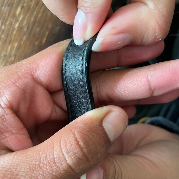 GUCCI Calfskin Matelasse GG Marmont Flap Backpack Black - Picture 11 of 11